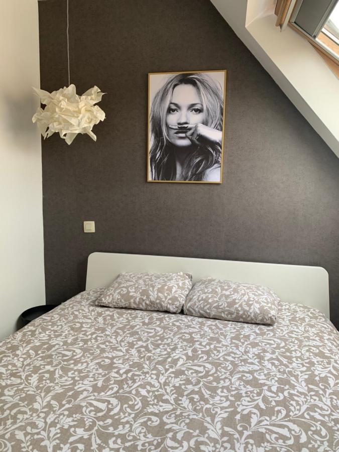 Anna Penthouse *