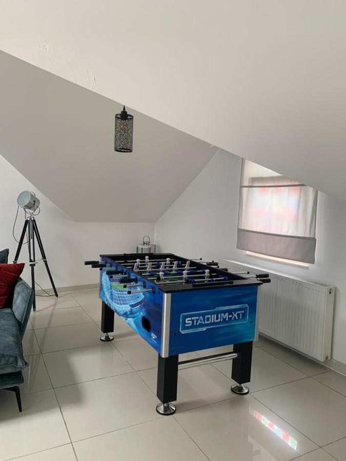 Anna Penthouse